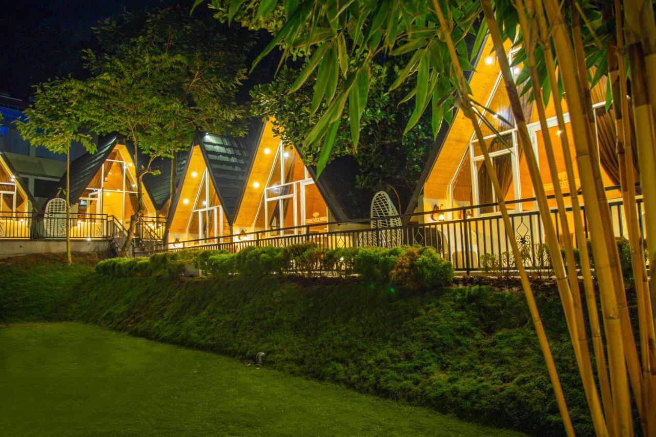 Royal Classic Resort Kandy Kültér fotó
