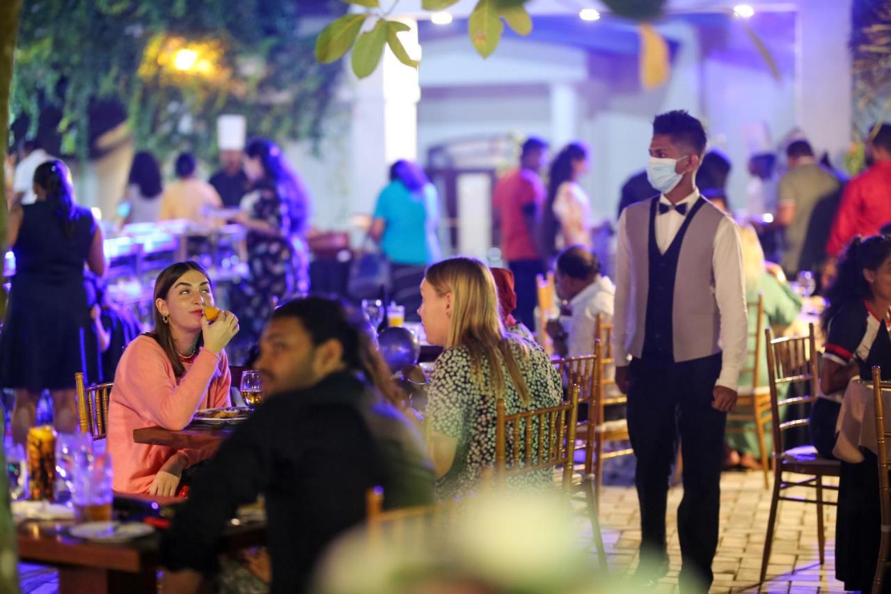 Royal Classic Resort Kandy Kültér fotó