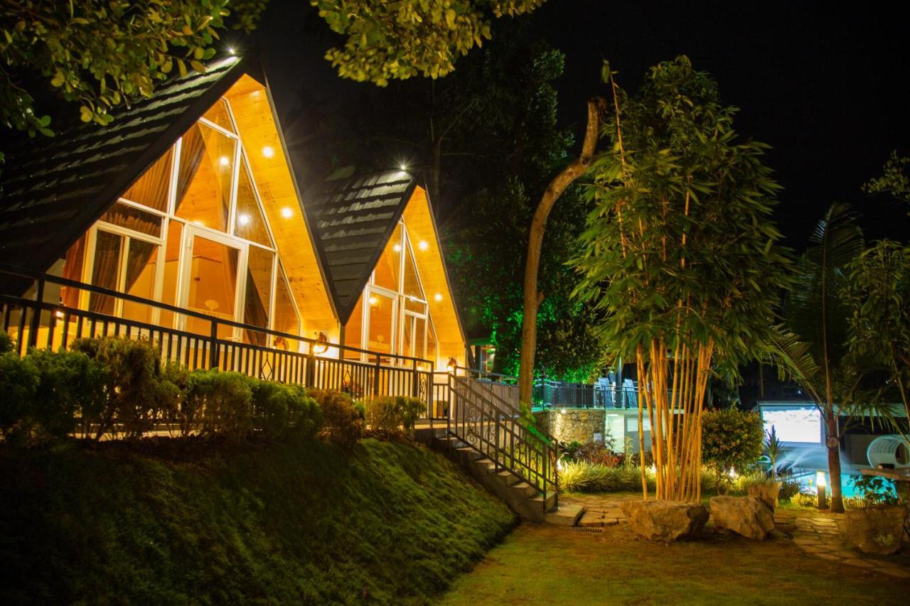 Royal Classic Resort Kandy Kültér fotó